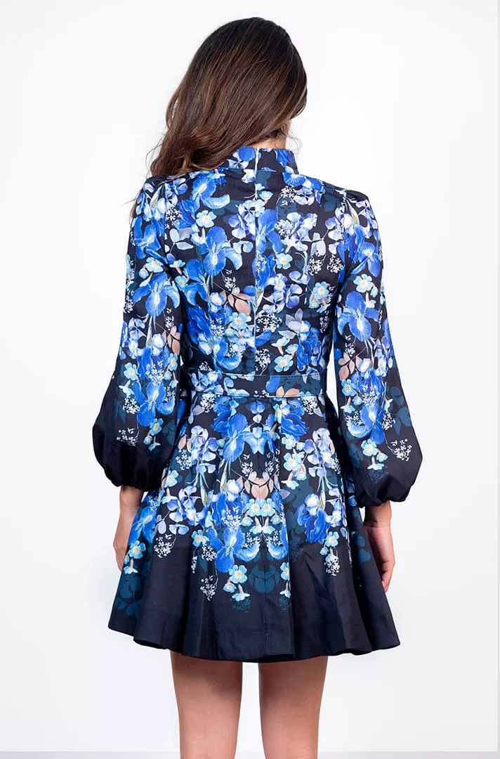 Vestido Azul mino con estampado floral en azul