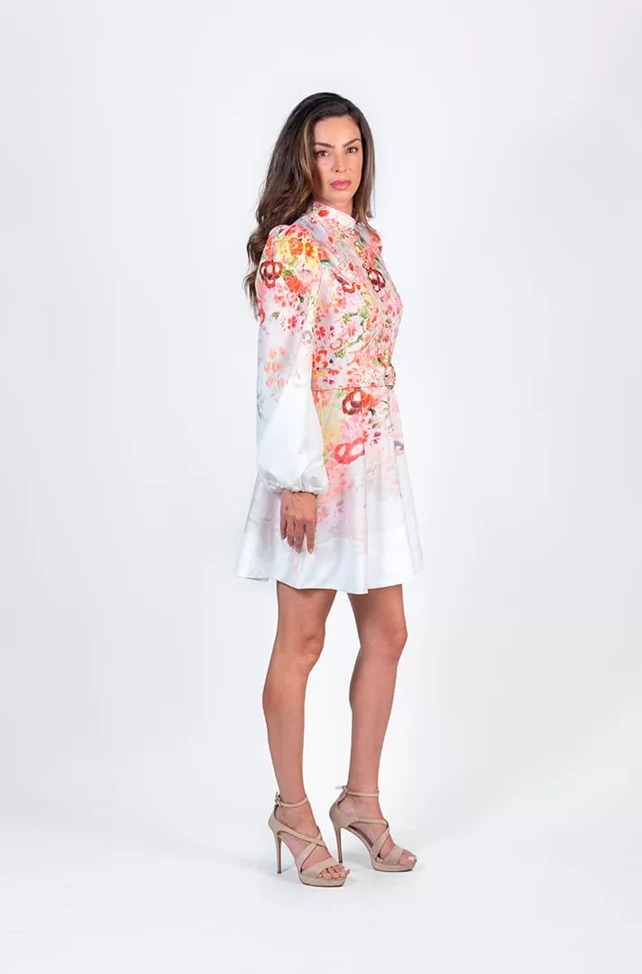 Vestido blanco mino con estampado floral en blanco